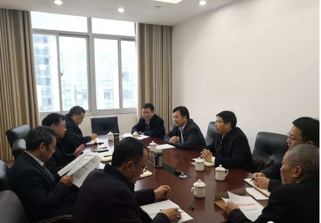 许锐赴赣州与中国人民银行赣州中心支行领导对接经开区考核工作